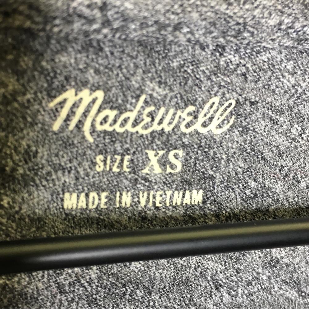 NEW Madewell Grey Whisper Cotton V-Neck Pocket Tee Size XS - Picture 10 of 12